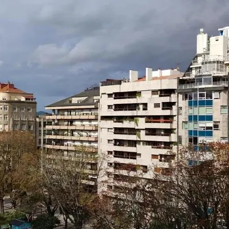 Charming In - 45 M² - Garden View Apartment Vigo